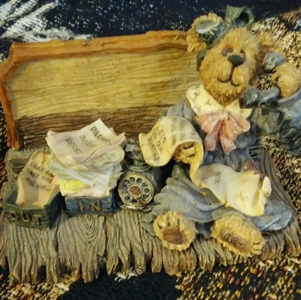 Boyd's Bear Business Card Holder